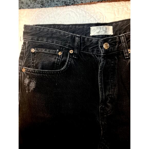 Free People Distressed Good Times Relaxed Skinny Cropped Black Jeans Size 29 - Picture 4 of 10